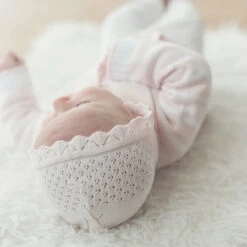 Girls Pointelle Knit Bonnet -Baby Clothes Sales feltmanbrothers 15 66376.1642524201